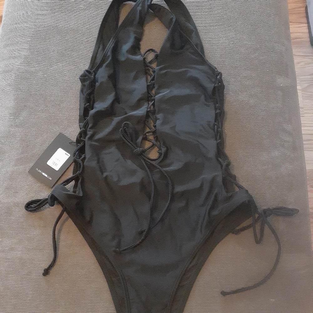 Fashion Nova Swimsuit NWT